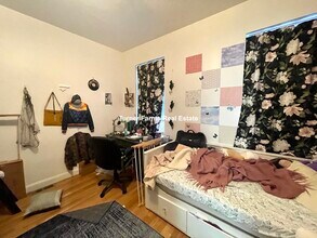 243 Northampton St, Unit 1 in Boston, MA - Foto de edificio - Building Photo