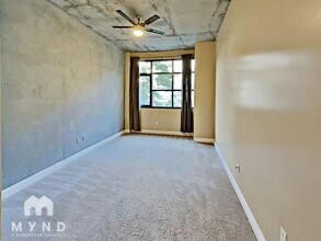 1050 Island Ave in San Diego, CA - Building Photo - Building Photo