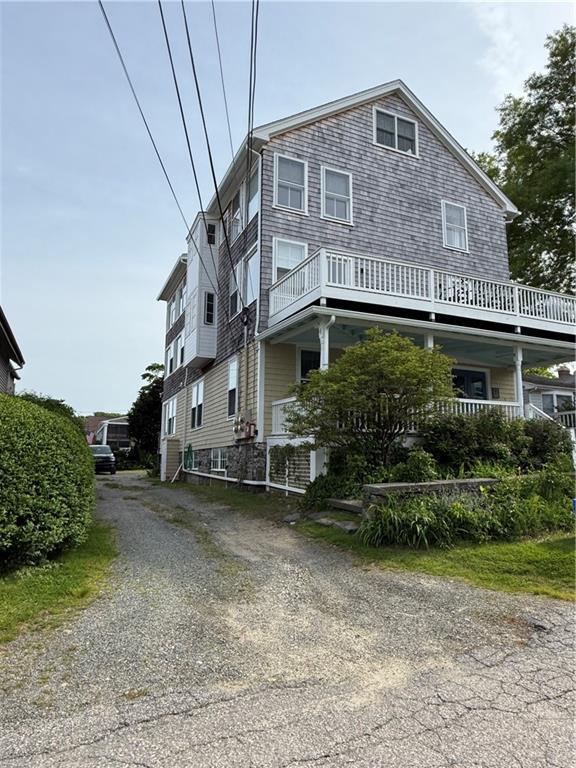 9 Union St in Jamestown, RI - Foto de edificio - Building Photo