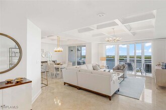 4951 Bonita Bay Blvd in Bonita Springs, FL - Building Photo - Building Photo