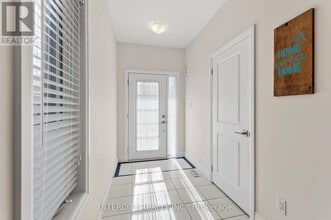 6679 Cropp St in Niagara Falls, ON - Building Photo - Building Photo