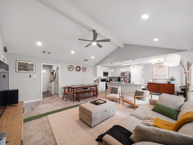 5014 Mary Lou Dr in Houston, TX - Building Photo - Building Photo