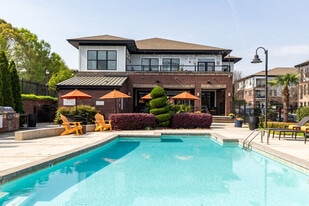 Junction 1504 in Charlotte, NC - Building Photo