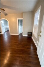 1108 Dallas St in Port Neches, TX - Building Photo - Building Photo