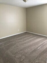 6107 Charred Pine Cir in Charlotte, NC - Building Photo - Building Photo