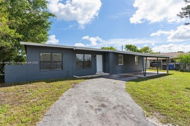property at 650 SW 29th Ave
