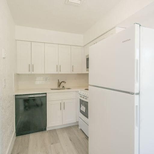 49 NE 2nd Ave in Deerfield Beach, FL - Building Photo - Building Photo