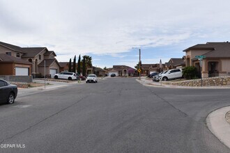 14325 Navajo Point Dr in El Paso, TX - Building Photo - Building Photo