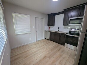 110 Springtree Rd in Athens, GA - Building Photo - Building Photo