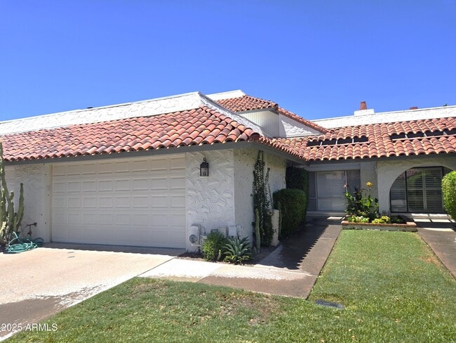 property at 5832 N Scottsdale Rd
