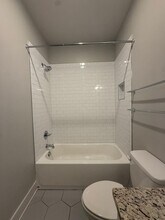 805 B Bradford Ave in Nashville, TN - Building Photo - Building Photo