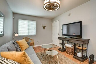 210 Sampson St NE in Atlanta, GA - Building Photo - Building Photo