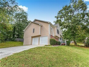 6449 Ivey Chase SE in Mableton, GA - Building Photo - Building Photo