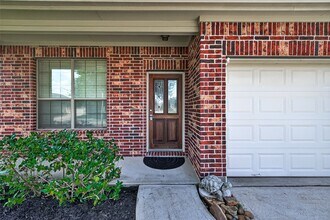 1403 S Maple Dr in Katy, TX - Building Photo - Building Photo