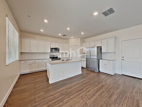 5968 W Columbine Dr in Glendale, AZ - Building Photo - Building Photo