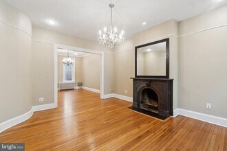 1424 S St NW in Washington, DC - Foto de edificio - Building Photo