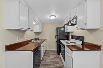 505 N Morris St in Terrell, TX - Building Photo - Building Photo