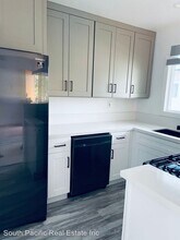 2743 Fairmount St in Los Angeles, CA - Building Photo - Building Photo