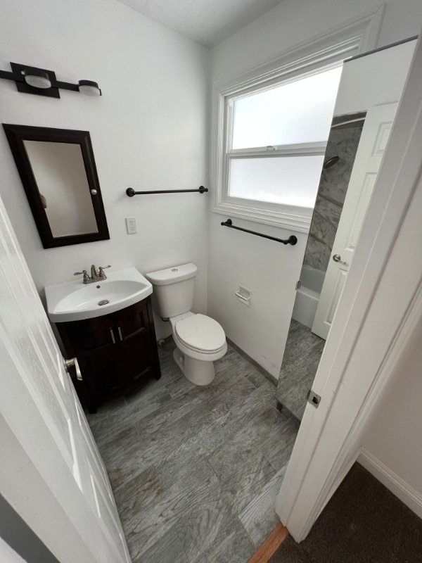 375 Bonair St-Unit -7 in San Diego, CA - Building Photo - Building Photo