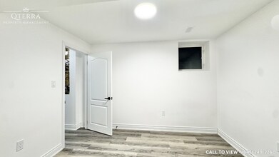 74 Beauchamp Dr in Cambridge, ON - Building Photo - Building Photo