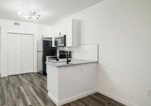 6145 Lansdowne Ave in Philadelphia, PA - Building Photo - Building Photo