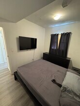 810 7th St, Unit Unit 106 in Miami Beach, FL - Building Photo - Building Photo