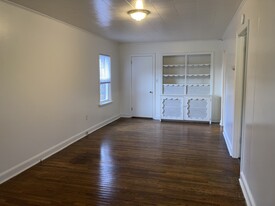 932 Grampian Blvd, Unit 1 in Williamsport, PA - Building Photo