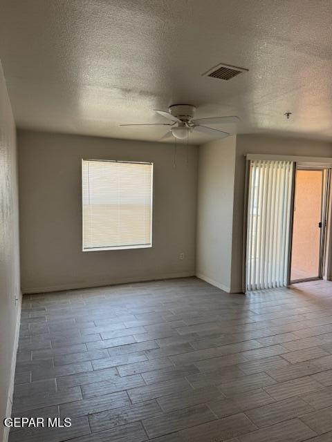 6027 Brook Hollow Dr in El Paso, TX - Building Photo - Building Photo