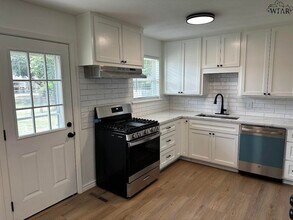 4658 Briarwood Dr in Wichita Falls, TX - Building Photo - Building Photo