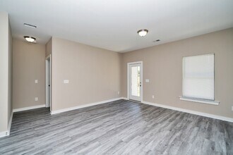 5529 Blue Jay Cir in Helena, AL - Building Photo - Building Photo