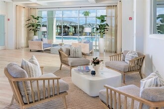 The Retreat at Sunset Walk in Kissimmee, FL - Building Photo - Building Photo