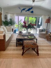341 Murray Rd in West Palm Beach, FL - Building Photo - Building Photo