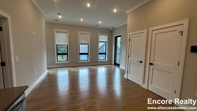 16-18 Highgate St in Boston, MA - Building Photo - Building Photo