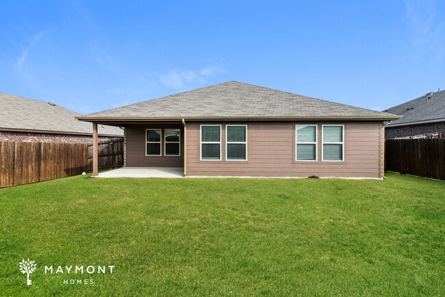 410 Wrangler Dr in Royse City, TX - Building Photo - Building Photo