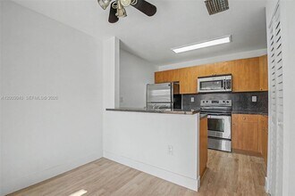 11236 SW 132nd Ct W in Miami, FL - Building Photo - Building Photo