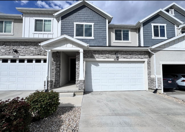 property at 14541 Juniper Shade Dr