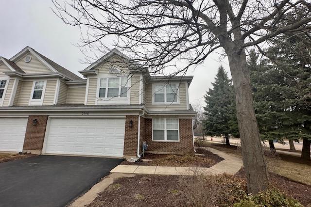 property at 2746 Borkshire Ln