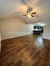 2900 SW Amberwood Ave, Unit 2 in Bentonville, AR - Building Photo - Building Photo