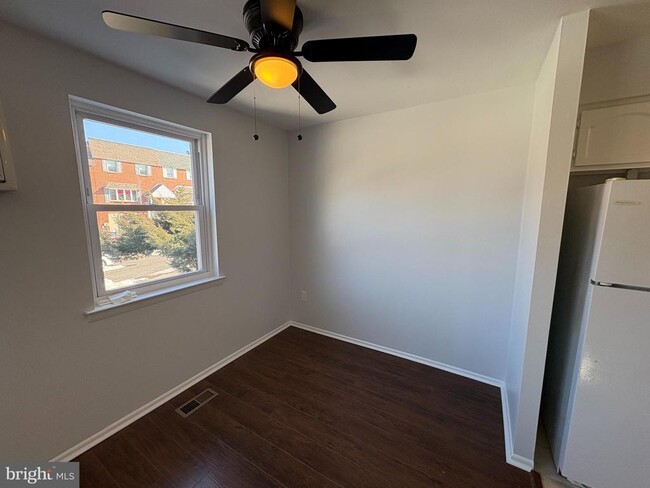 3918 Stevenson St in Philadelphia, PA - Building Photo - Building Photo