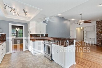 3065 Cerro Cir in Rocklin, CA - Building Photo - Building Photo