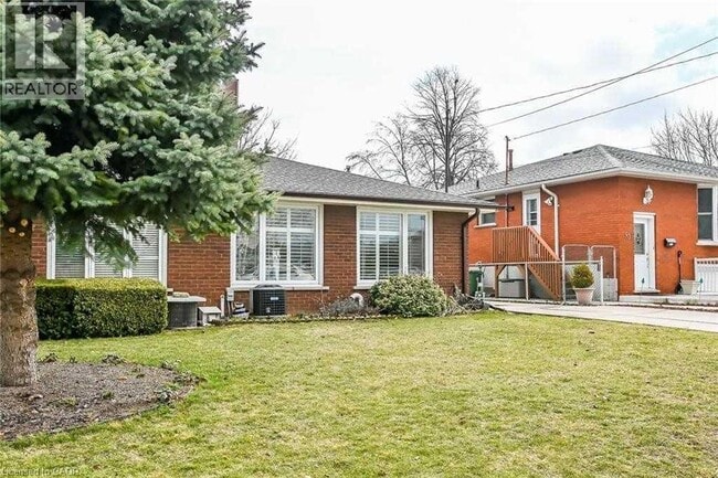 property at 39 Glen Vista Dr