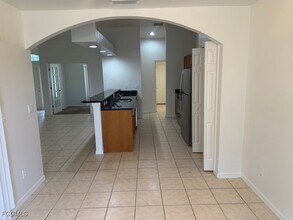 1093 Countess Ave in Lehigh Acres, FL - Building Photo - Building Photo