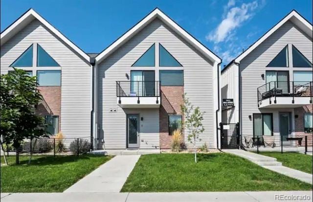 property at 3411 Albion St