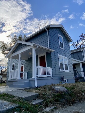 1808 Lawn Ave in Middletown, OH - Building Photo