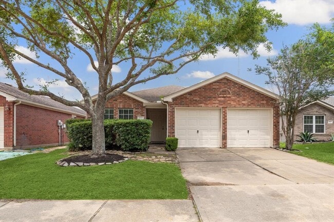 property at 21102 Somerset Park Ln