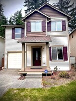 9932 244th Pl NE in Redmond, WA - Building Photo