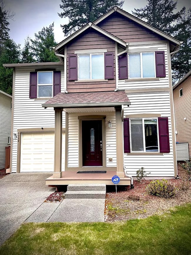 property at 9932 244th Pl NE