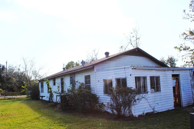 5919 Bender Rd in Humble, TX - Building Photo - Building Photo