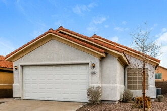 546 Truffles St in Henderson, NV - Building Photo - Building Photo