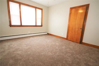 420 Elm St in Woonsocket, RI - Building Photo - Building Photo